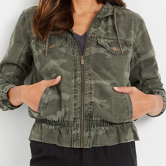 Maurices Jackets & Blazers - Maurices Camouflage Cropped Hooded Jacket